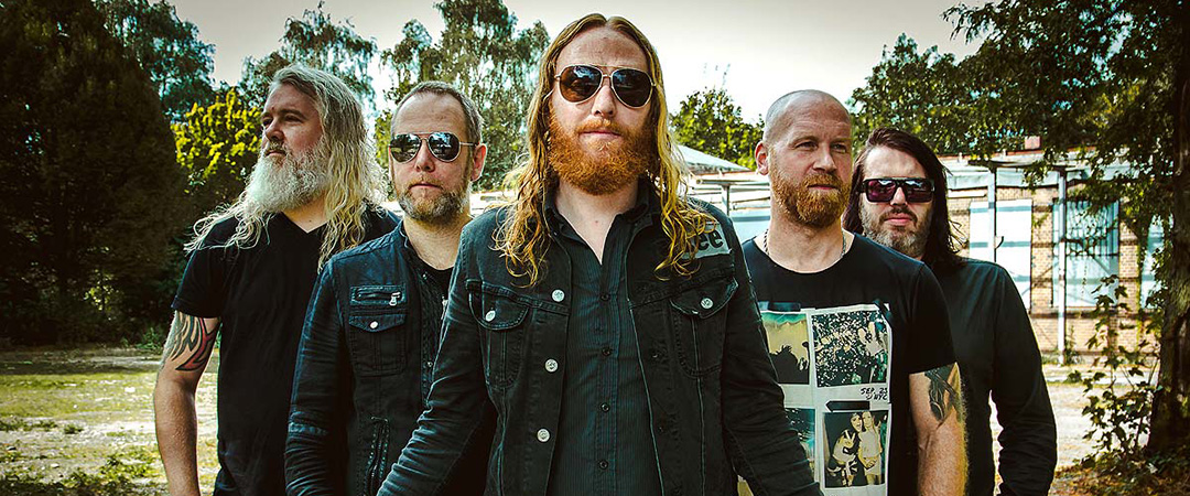 Entrevistamos a Mikael Stanne de DARK TRANQUILLITY: "Me cuesta entender cómo es que una parte de la humanidad pudo llegar a la luna mientras que otros no pueden ni siquiera construirse un lugar donde vivir"