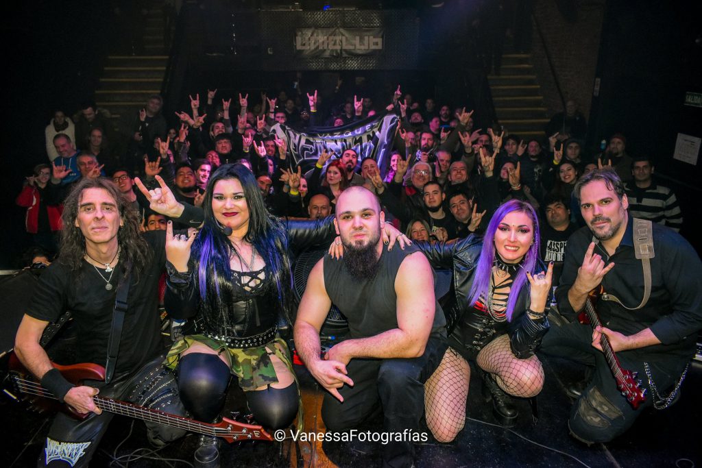 BETO VAZQUEZ INFINITY: “En vivo en Buenos Aires”