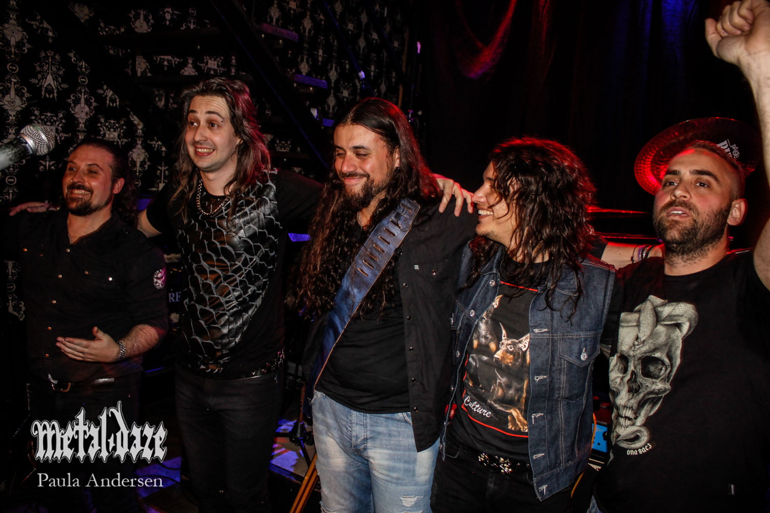 HELKER: Rueda de prensa y ¿set acústico?