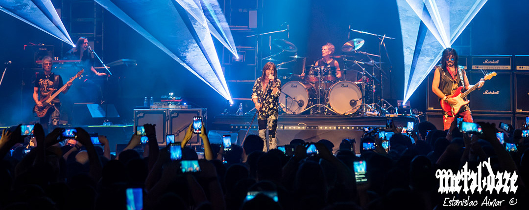 RATA BLANCA en vivo en Buenos Aires: "Inexorables"