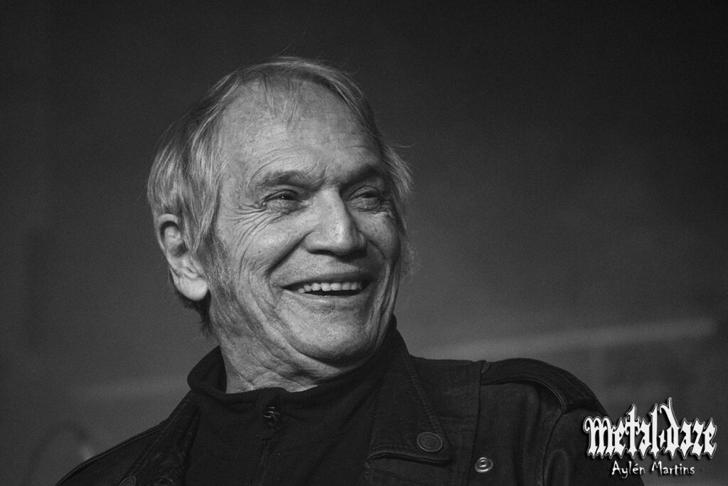 VITICO Y LOS LEONES en vivo en Comodoro Rivadavia: “Viejos son los trapos”