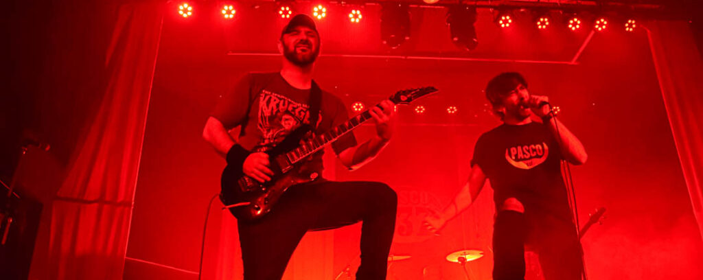 CUANDO ACECHA LA MALDAD & PASCO 637 en vivo en Haedo: “Con el mal como acto soporte”