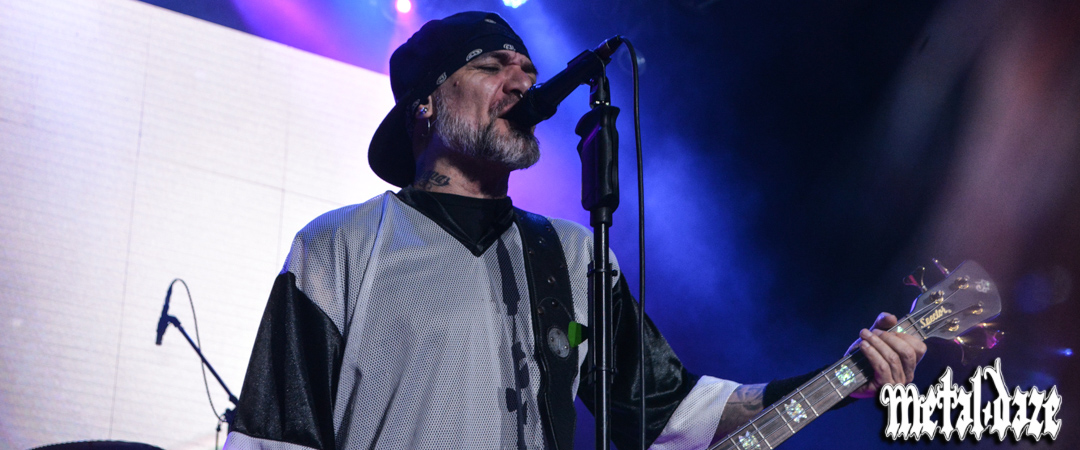 ARDE LA SANGRE en vivo en Buenos Aires: “Un show no apto para termos”