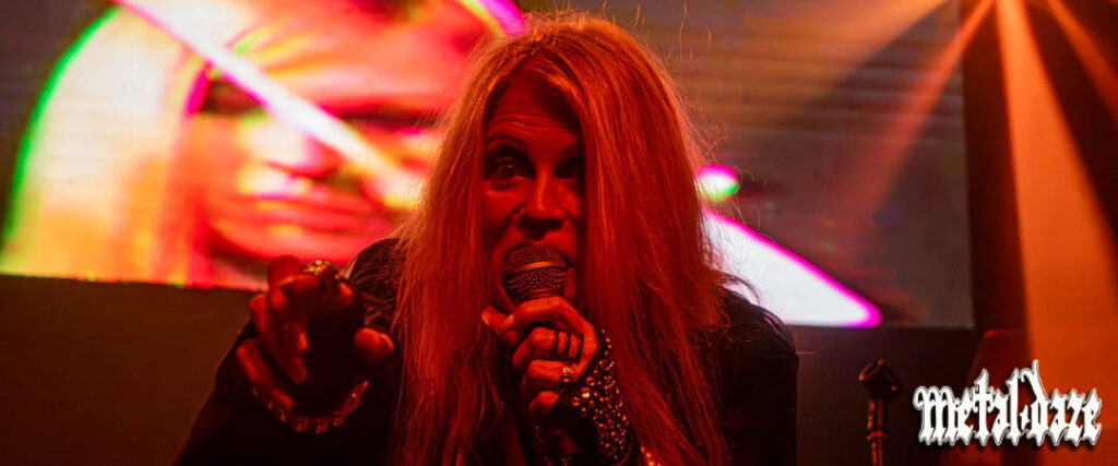 COVEN y DARKENED NOCTURN SLAUGHTERCULT en  vivo en Argentina: dos caras de la oscuridad