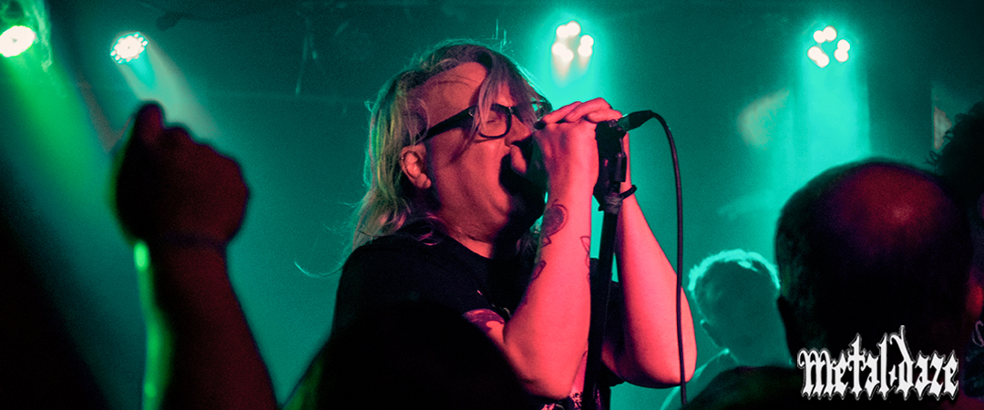 NO DEMUESTRA INTERÉS en vivo en Comodoro Rivadavia: “Clase de vieja escuela”