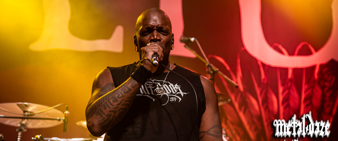 Entrevistamos a Derrick Green de SEPULTURA: “Habría sido hermoso compartir la despedida con Max e Iggor”