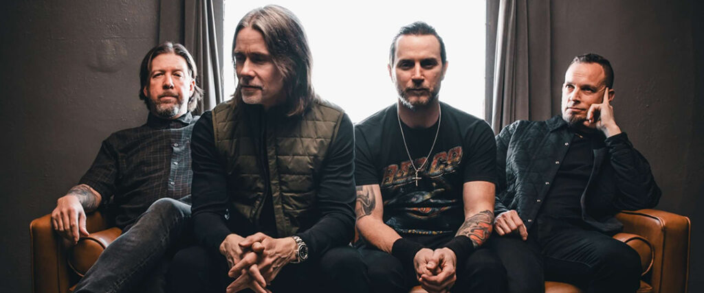ALTER BRIDGE: El Pájaro Negro Sigue Volando